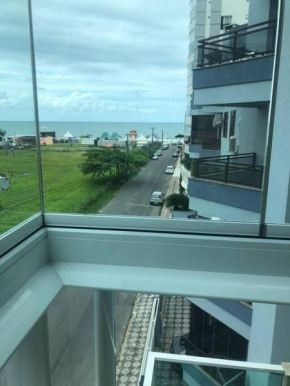 Meia Praia Quadra Mar